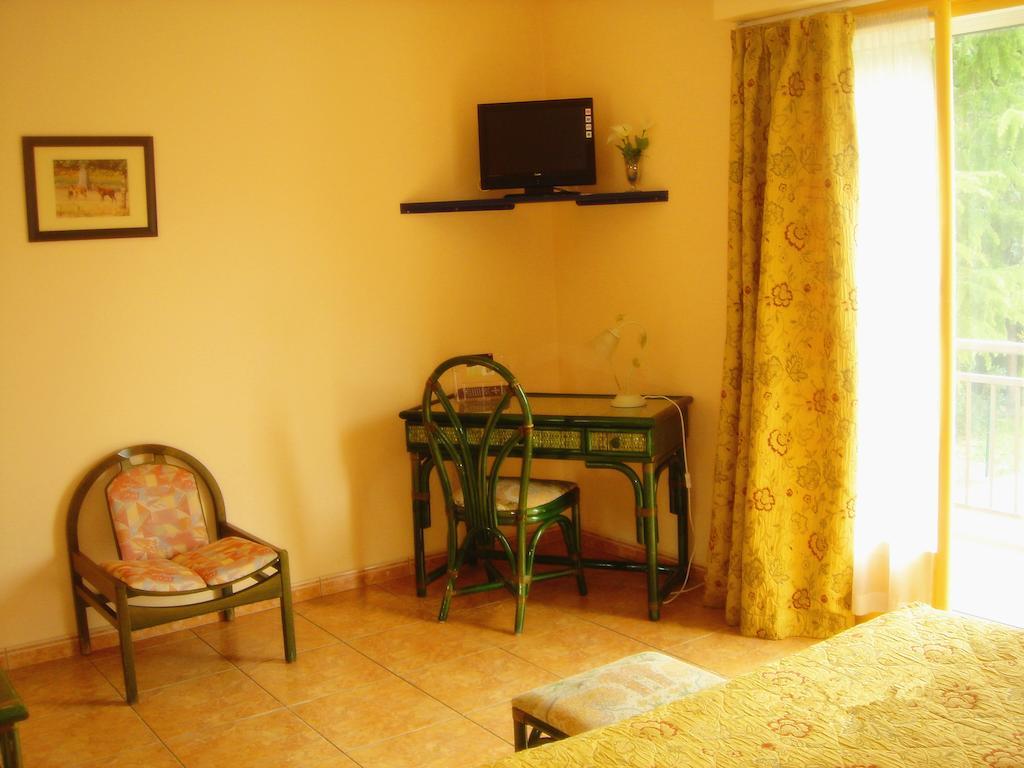 Motel Des Bruyeres Lamotte-Beuvron Zimmer foto