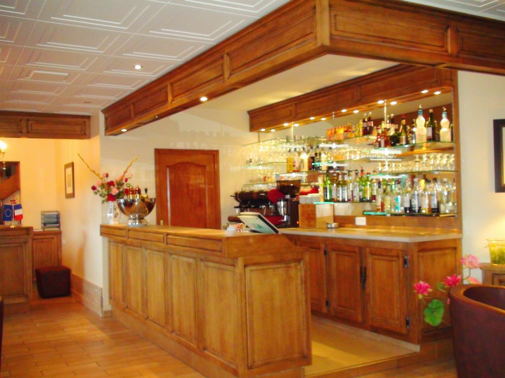 Motel Des Bruyeres Lamotte-Beuvron Exterior foto