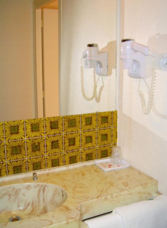 Motel Des Bruyeres Lamotte-Beuvron Zimmer foto